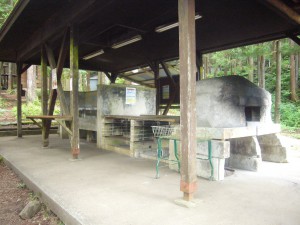 丸太の森　石窯システム